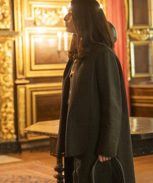Yasmin Kara-Hanani Black Coat